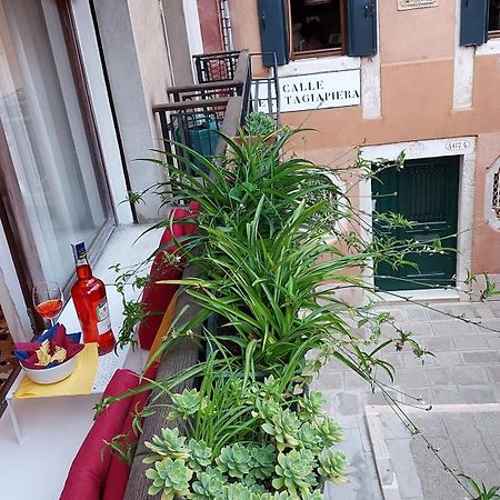 Antico Rio Acqua Dolce Apartment Венеция Экстерьер фото